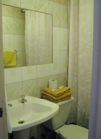 Imagen de la habitación del Hotel Baleares. Foto 9