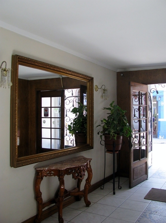 Imagen de los interiores del Hotel Baleares. Foto 14