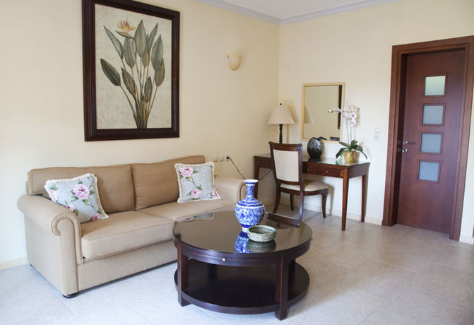 Imagen de los interiores del Hotel Balhambra Suites - Adults Only. Foto 14