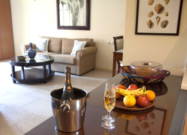 Imagen de la habitación del Hotel Balhambra Suites - Adults Only. Foto 4