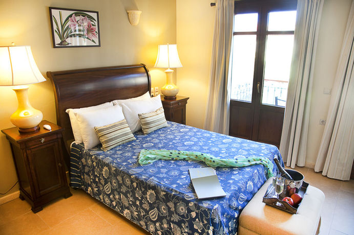 Imagen de la habitación del Hotel Balhambra Suites - Adults Only. Foto 11