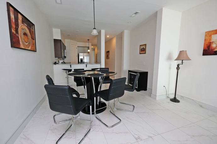 Imagen de la habitación del Hotel Bali Bay Resort. Foto 13