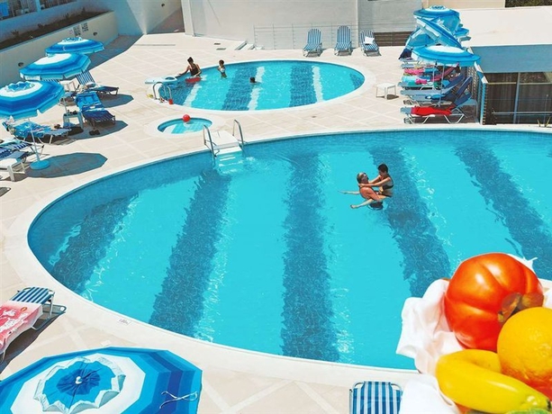Imagen general del Hotel Bali Beach & Sofia Village. Foto 4