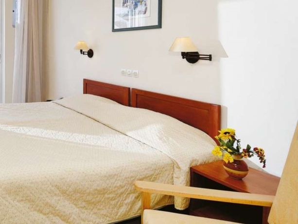 Imagen general del Hotel Bali Beach & Sofia Village. Foto 7