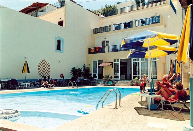 Imagen de los exteriores del Hotel Bali Beach and Sofia Village. Foto 4