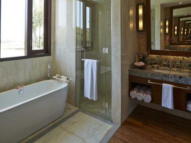 Imagen de la habitación del Hotel Bali National Golf Villas. Foto 6