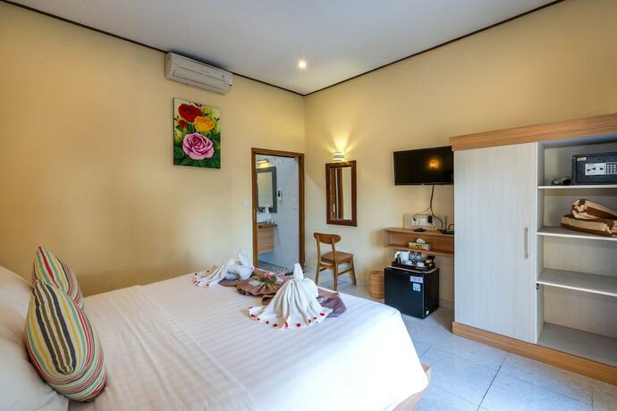 Imagen de la habitación del Hotel Bali Nusa Cottage. Foto 15