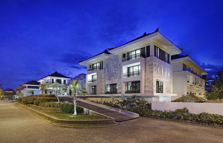 Imagen de los exteriores del Hotel Bali Nusa Dua. Foto 7
