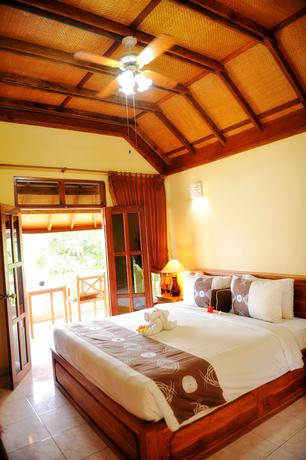Imagen de la habitación del Hotel Bali Palms Resort. Foto 8
