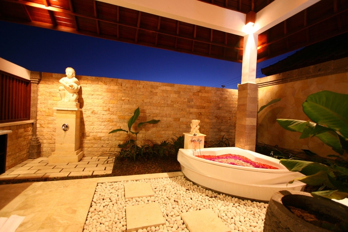 Imagen de los exteriores del Hotel Bali Prime Villas. Foto 8