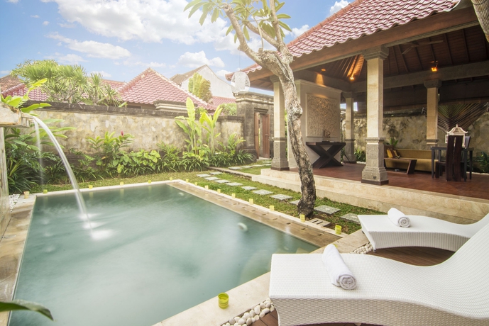 Imagen de la piscina del Hotel Bali Prime Villas. Foto 12