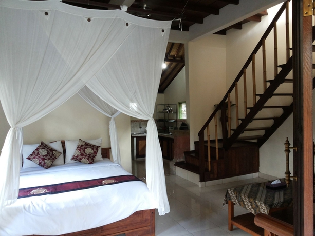 Imagen de la habitación del Hotel Bali Putra Villa. Foto 4