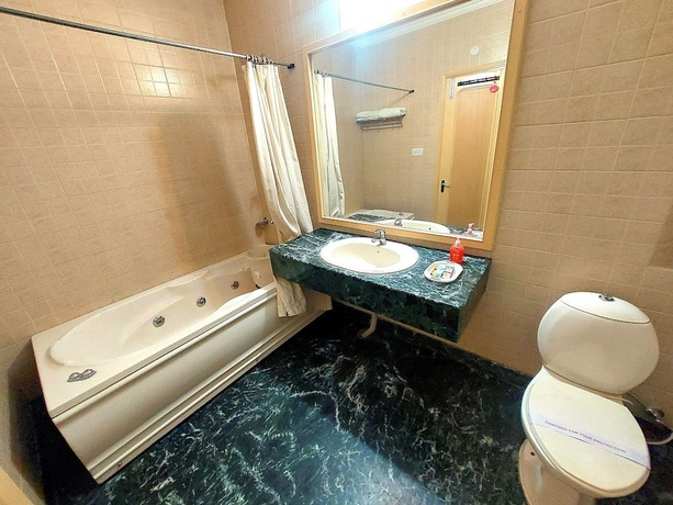 Imagen general del Hotel Bali Resort. Foto 12