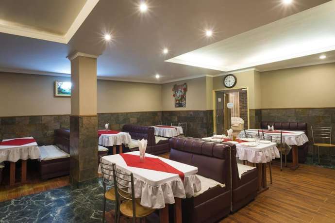 Imagen del bar/restaurante del Hotel Bali Resorts. Foto 6