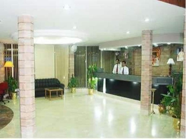 Imagen de los interiores del Hotel Bali Resorts. Foto 17
