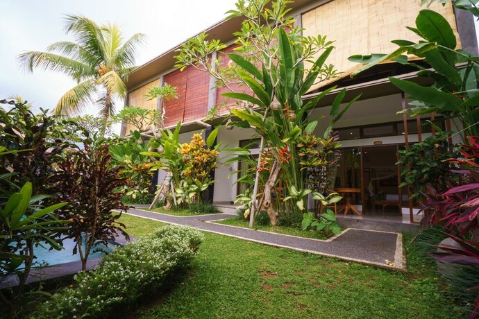 Imagen de la habitación del Hotel Bali Sila Bisma. Foto 18