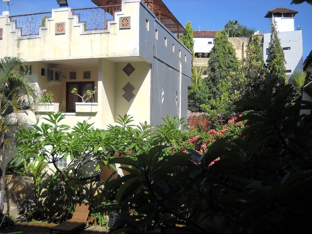 Imagen de los exteriores del Hotel Bali Sorgawi. Foto 9