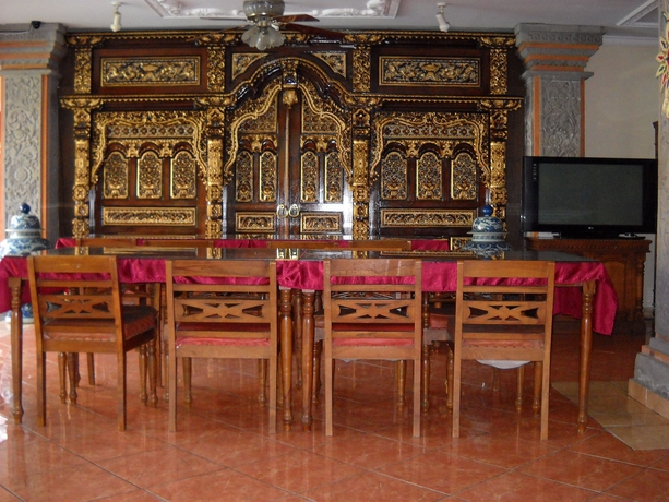 Imagen del bar/restaurante del Hotel Bali Sorgawi. Foto 3