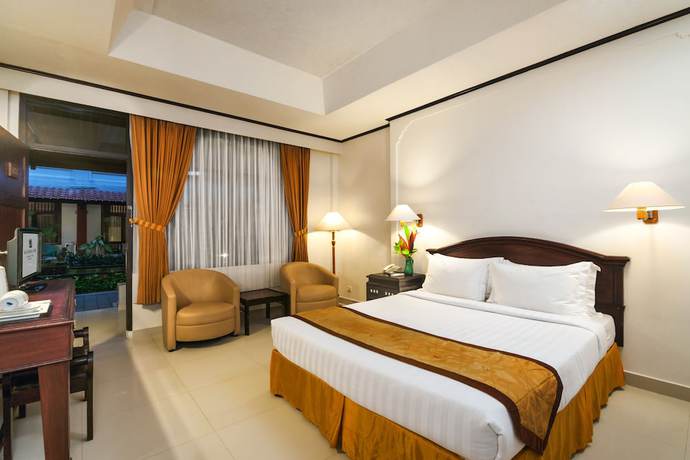 Imagen de la habitación del Hotel Bali Summer. Foto 7