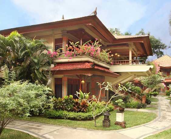 Imagen de los exteriores del Hotel Bali Tropic Resort and Spa. Foto 10