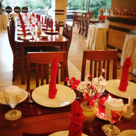 Imagen del bar/restaurante del Hotel Bali World. Foto 2