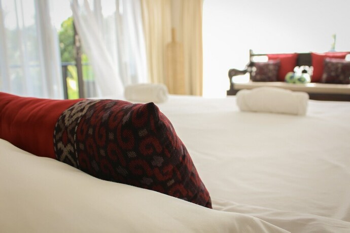 Imagen de la habitación del Hotel Balian Surf Villas. Foto 28