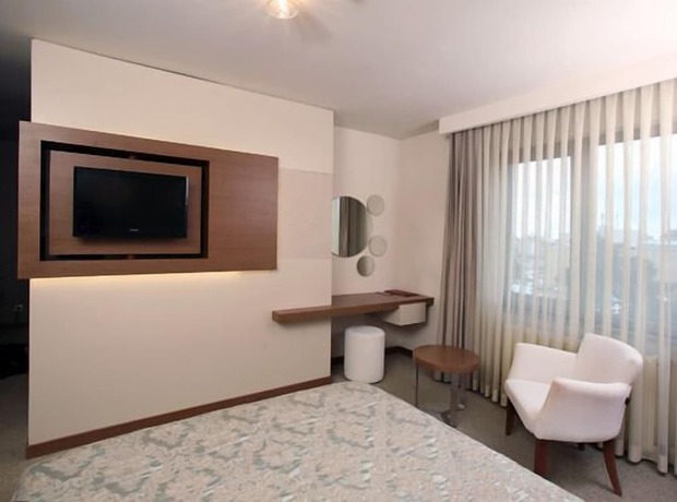 Imagen de la habitación del Hotel Baliktasi City. Foto 9