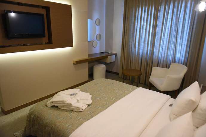 Imagen de la habitación del Hotel Baliktasi City. Foto 12