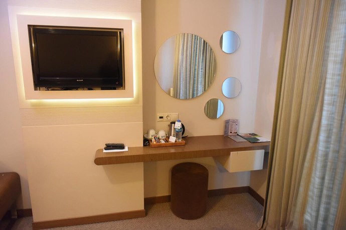 Imagen de la habitación del Hotel Baliktasi City. Foto 14