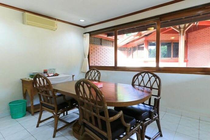 Imagen de la habitación del Hotel Balipusri Nusa Dua Villa. Foto 14