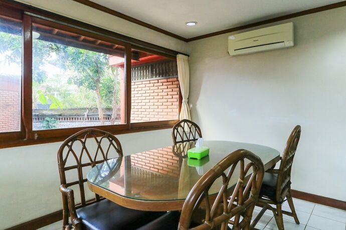 Imagen de la habitación del Hotel Balipusri Nusa Dua Villa. Foto 16