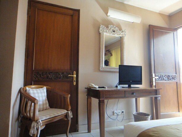 Imagen general del Hotel Balira Airport. Foto 6