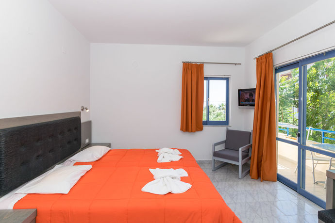 Imagen de los interiores del Hotel Balito. Foto 14