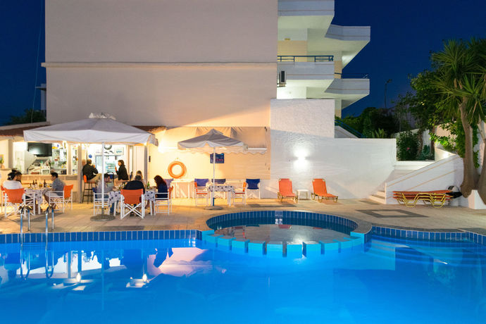 Imagen de la habitación del Hotel Balito. Foto 10