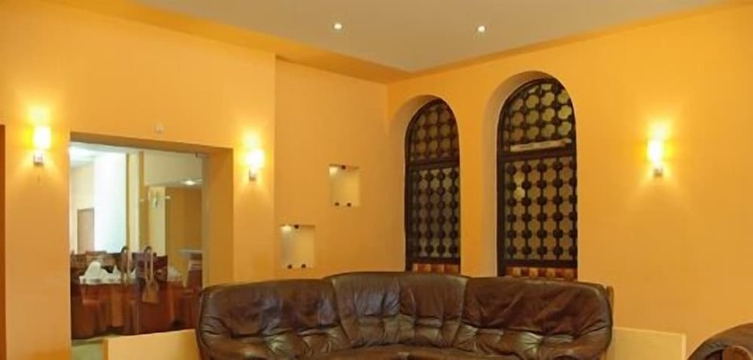 Imagen de la habitación del Hotel Balkan, Gabrovo Ciudad. Foto 8