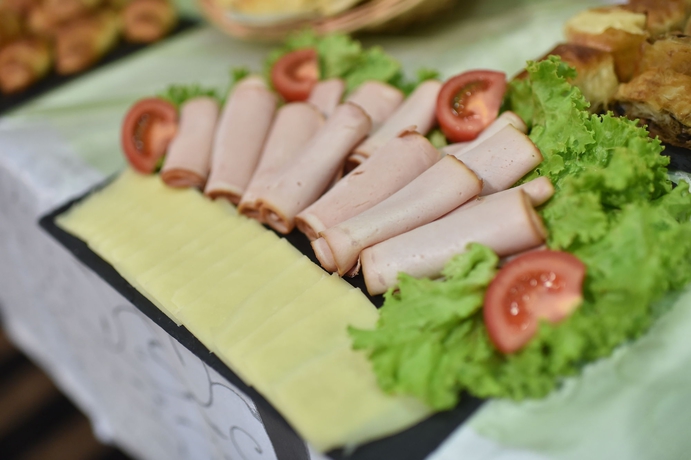 Imagen del bar/restaurante del Hotel Balkan Garni. Foto 3