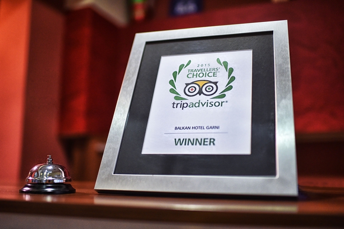 Imagen de los interiores del Hotel Balkan Garni. Foto 16