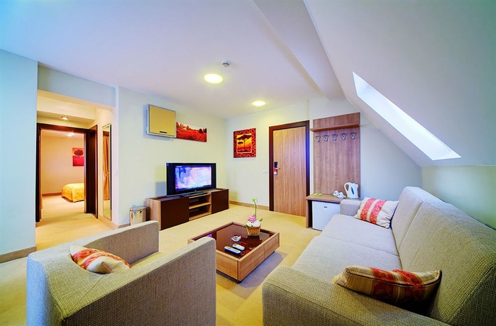 Imagen de los interiores del Hotel Balkan, Stari Grad. Foto 12