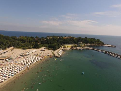 Imagen general del Hotel Balkanika. Foto 10