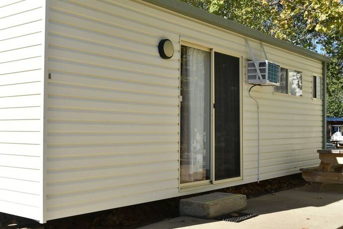 Imagen general del Hotel Ball Park Caravan Park. Foto 6