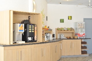 Imagen del bar/restaurante del Hotel Balladins Poitiers. Foto 2