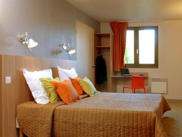 Imagen general del Hotel Balladins Savigny Le Temple. Foto 5