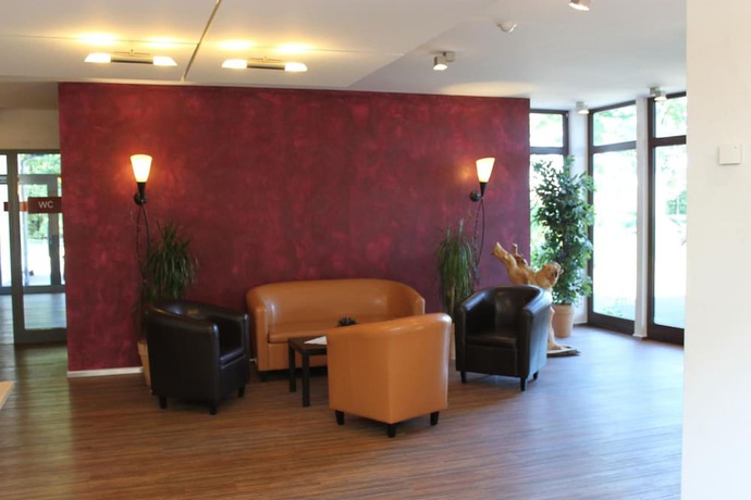 Imagen de los interiores del Hotel Ballands And Restaurant. Foto 17