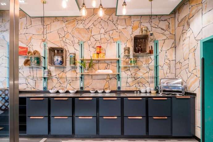 Imagen de los interiores del Hotel Ballands And Restaurant. Foto 18