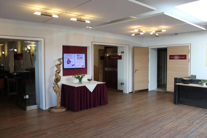 Imagen de los interiores del Hotel Ballands And Restaurant. Foto 19