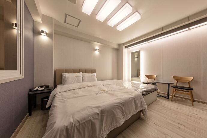 Imagen general del Hotel Ballantine Business. Foto 9