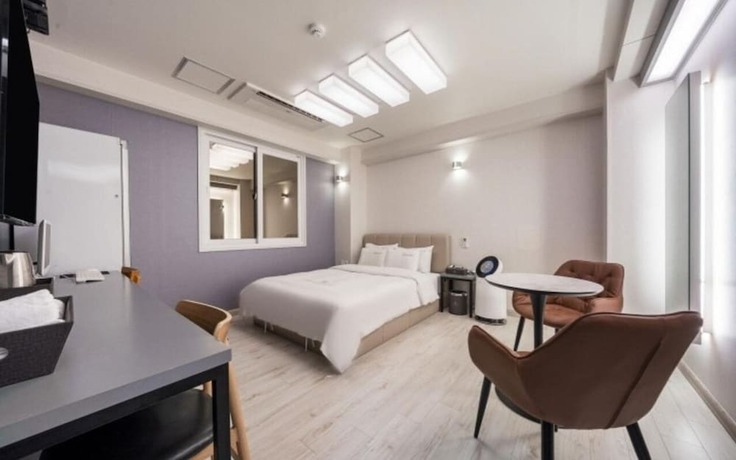 Imagen de la habitación del Hotel Ballantine Business. Foto 21