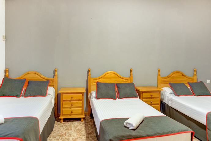 Imagen de la habitación del Hotel Ballestar Bar & Grill. Foto 7