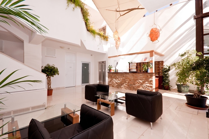 Imagen de los interiores del Hotel Ballet School. Foto 16