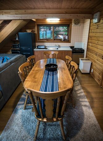 Imagen del bar/restaurante del Hotel Balls Deep Inn Hakuba. Foto 12